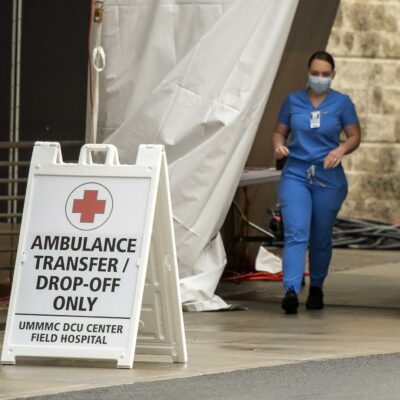 Sunshine_Sign_UMass_Memorial_DCU_field_hospital_triage